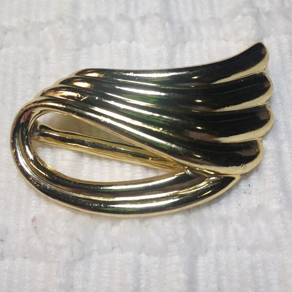 Vintage Piscitelli Wing Gold Tone Scarf Slide - Picture 1 of 5